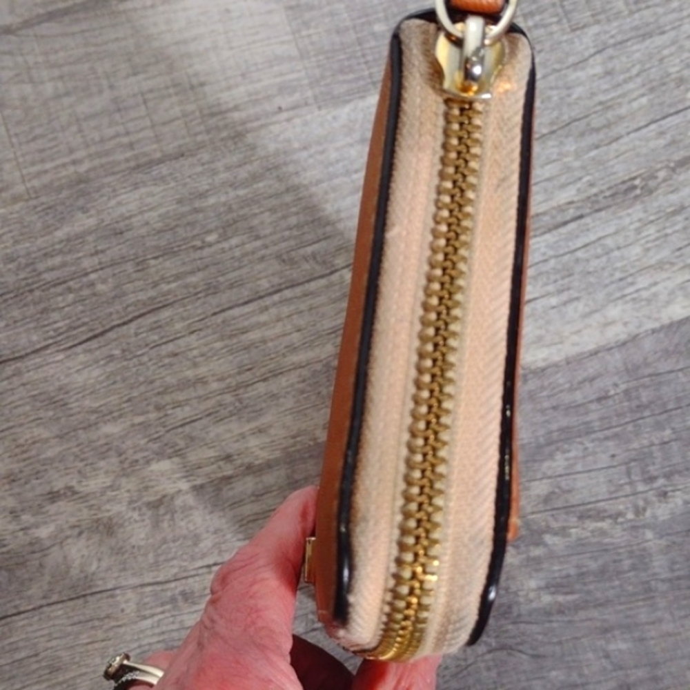 Kate Spade Newbury Lane Leather Zip around Wallet Rose Gold - Picture 7 of 9